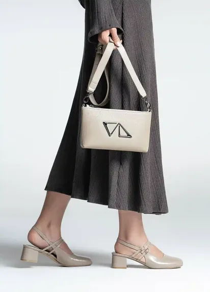 خرید و قیمت کفش J2834